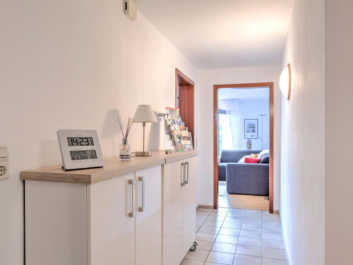 Appartamento Sunny Flat In Bad Driburg With Garden Esterno foto