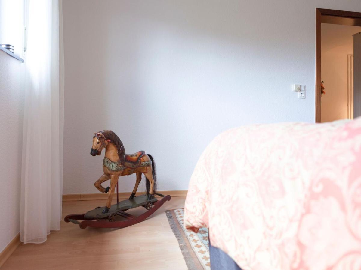 Appartamento Sunny Flat In Bad Driburg With Garden Esterno foto