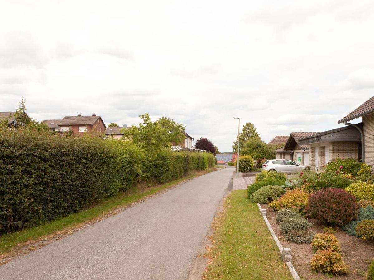 Appartamento Sunny Flat In Bad Driburg With Garden Esterno foto