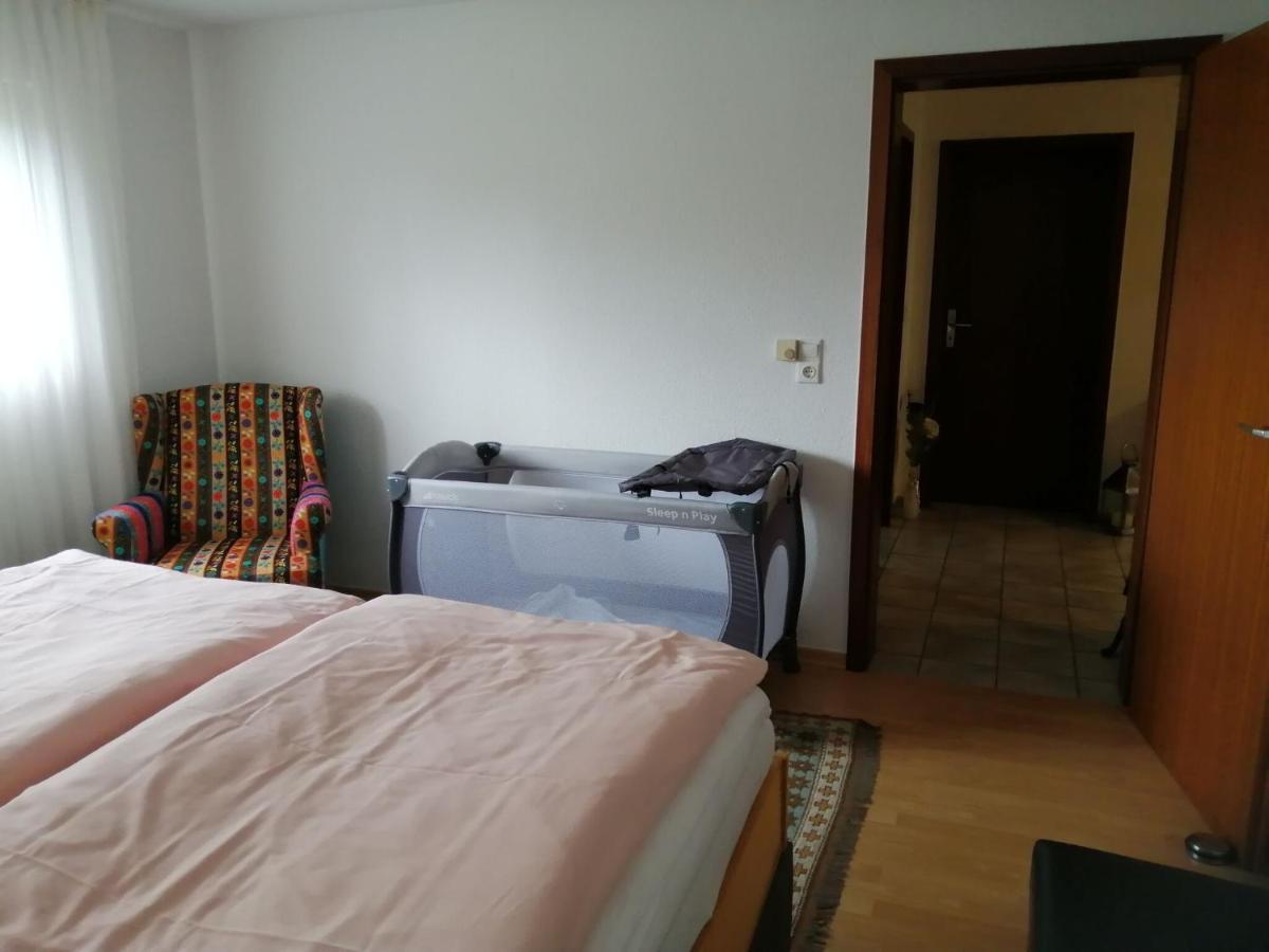 Appartamento Sunny Flat In Bad Driburg With Garden Esterno foto